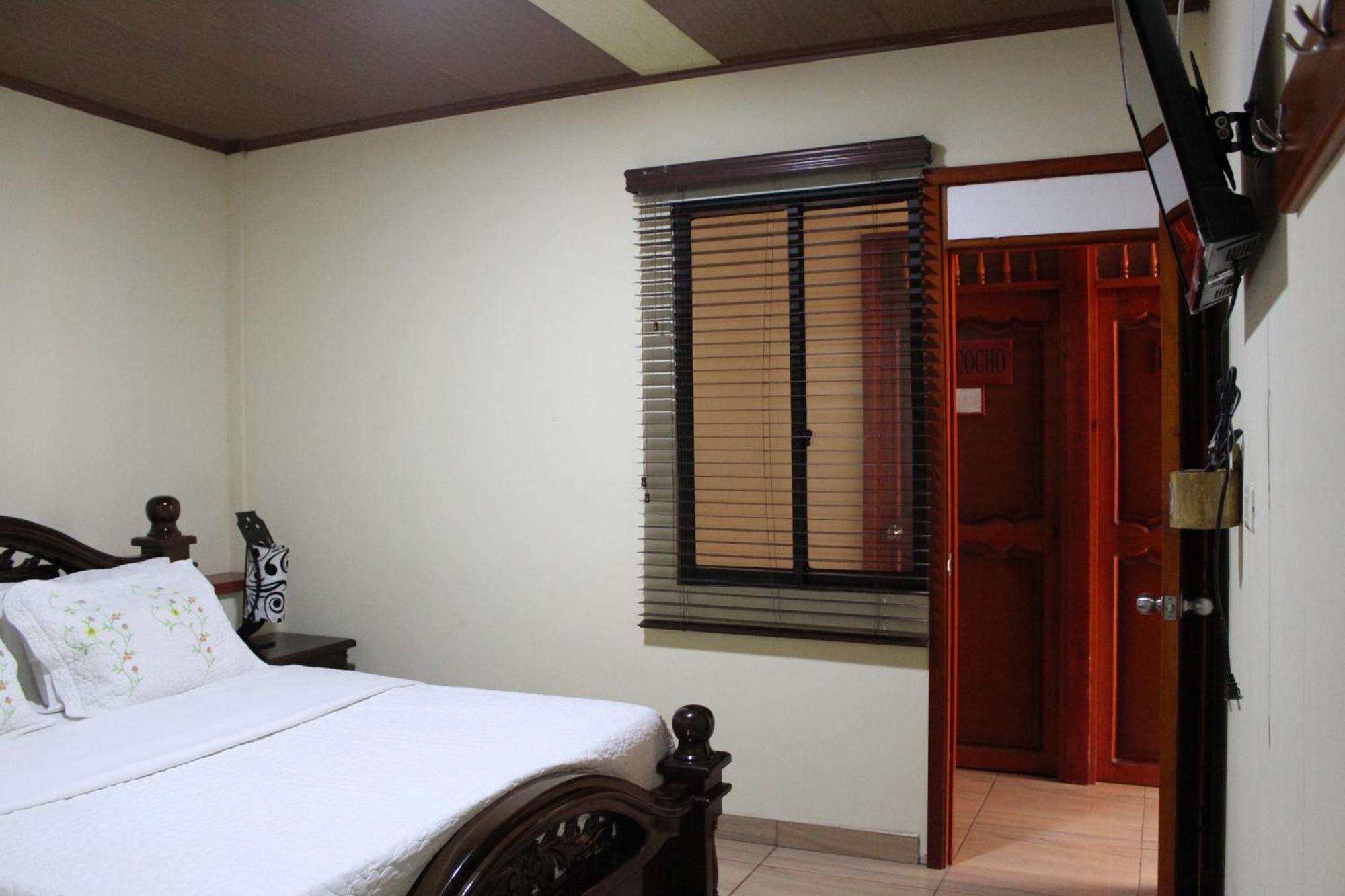 Find Land & A Rest Hotel Filandia Luaran gambar