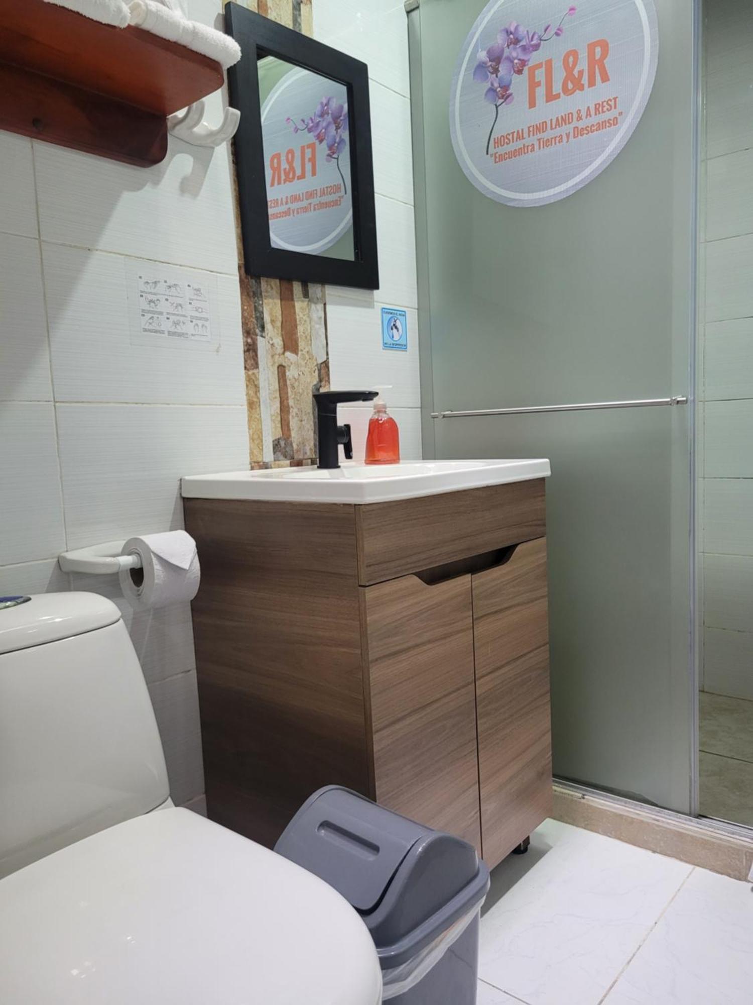 Find Land & A Rest Hotel Filandia Luaran gambar